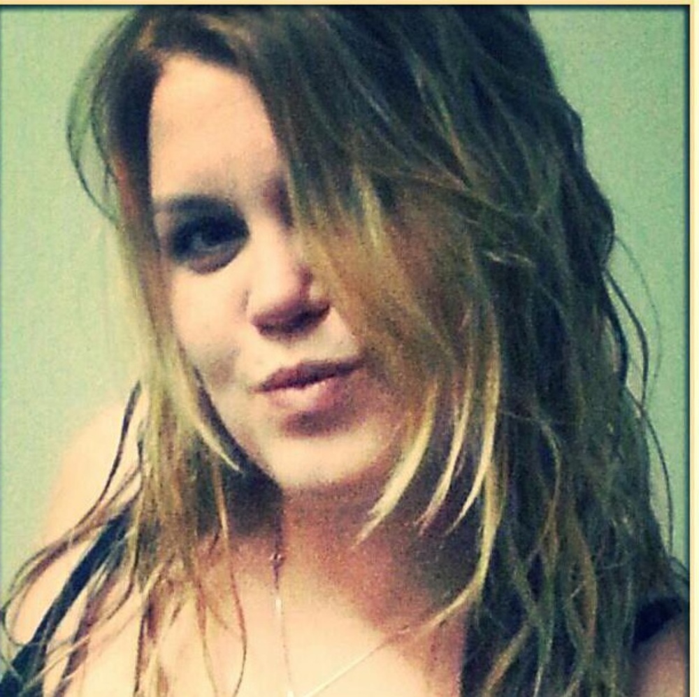Meet your Posher, April